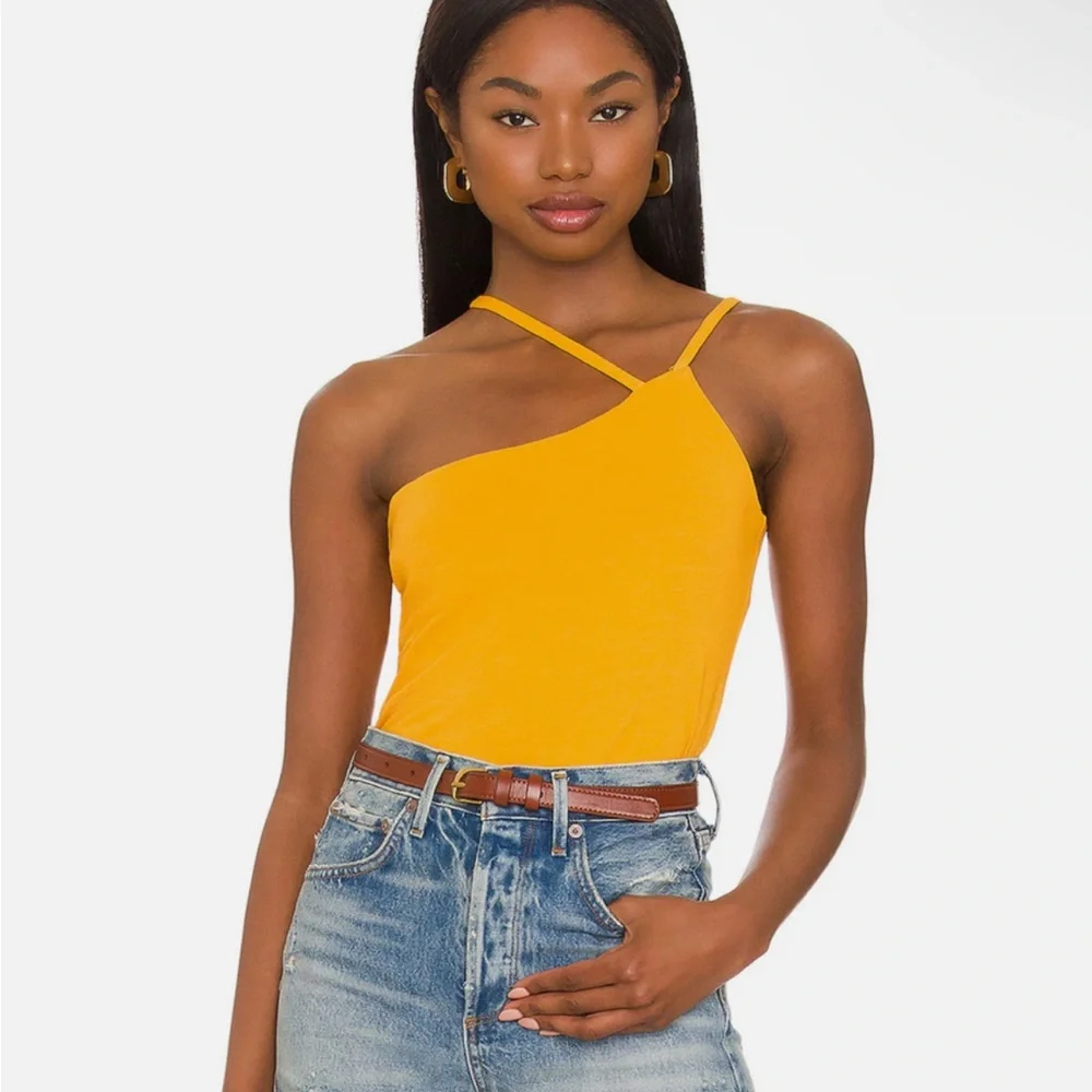 SUNDRY Asymmetrical Strap Cami Tank Top in Mango
